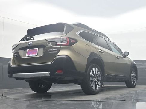 Used 2023 Subaru Outback Touring XT image 33