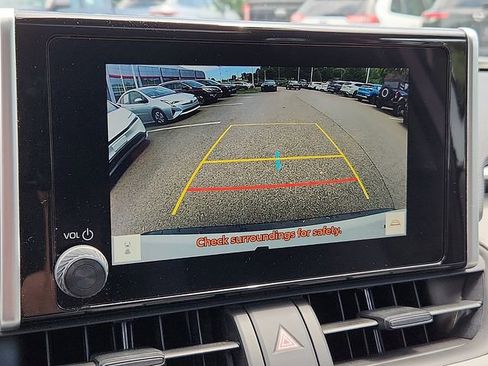 Used 2023 Toyota RAV4 XLE w/ Convenience Package AWD/4WD image 18