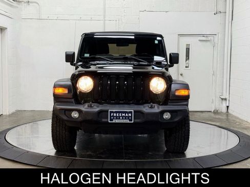 Used 2020 Jeep Wrangler Sport image 3