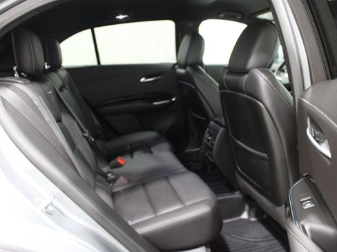 Certified 2024 Cadillac XT4 Luxury w/ Cold Weather Package FWD image 27