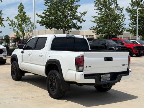 Used 2019 Toyota Tacoma TRD Pro AWD/4WD image 8