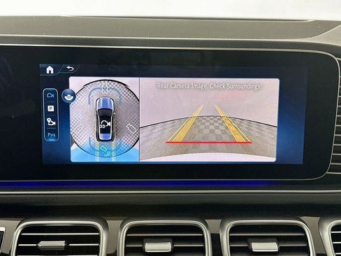 New 2026 Mercedes-Benz GLE 450 4MATIC image 14