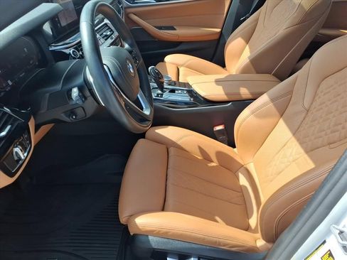 Used 2022 BMW 530i xDrive w/ Premium Package AWD/4WD image 12