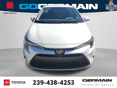 Used 2026 Toyota Corolla LE FWD image 2