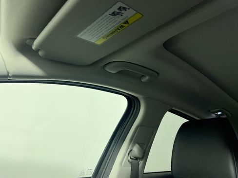 Certified 2025 Kia Sportage SX image 19