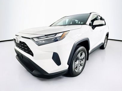 Used 2022 Toyota RAV4 XLE