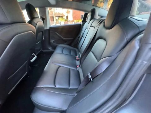 Used 2021 Tesla Model 3 Standard Range Plus RWD image 14