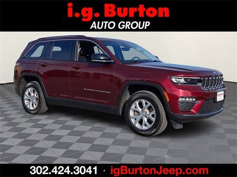 Used 2023 Jeep Grand Cherokee Limited image 1
