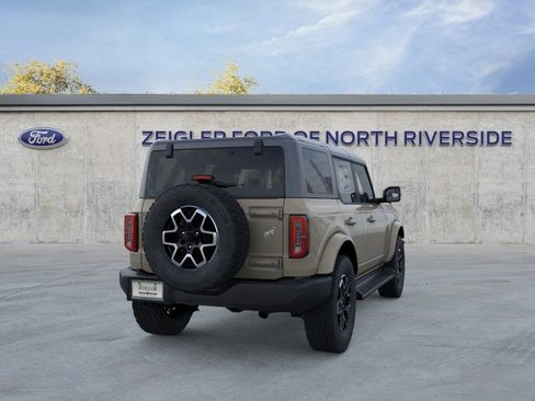 New 2025 Ford Bronco Outer Banks AWD/4WD image 8