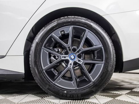 Used 2023 BMW i4 eDrive35 w/ Premium Package RWD image 41