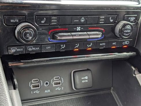 Used 2023 Jeep Grand Cherokee L Laredo AWD/4WD image 17