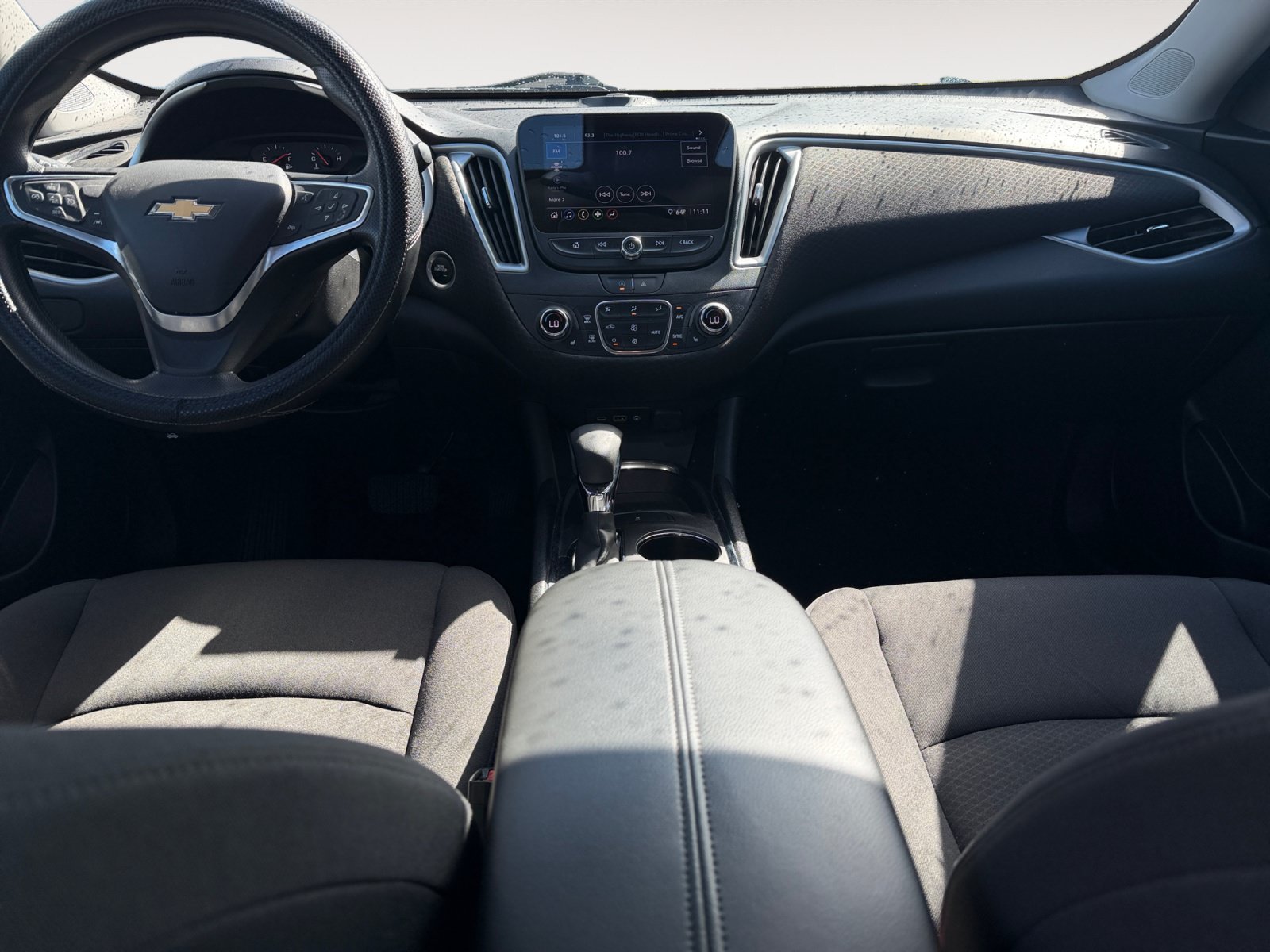Used 2023 Chevrolet Malibu LT FWD image 11