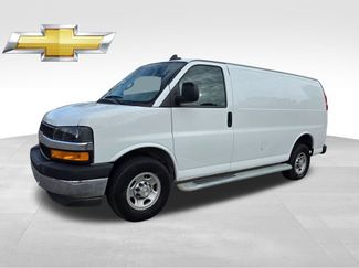 Used 2024 Chevrolet Express 2500 w/ Driver Convenience Package video 2