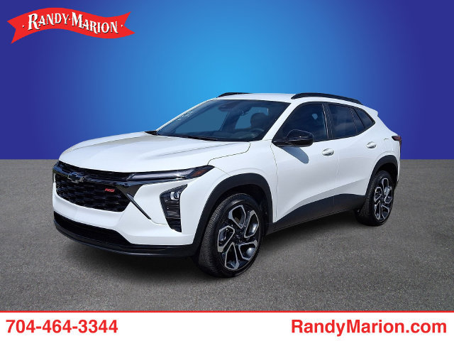 Used 2025 Chevrolet Trax RS w/ Driver Confidence Package FWD image 1