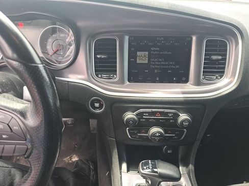 Used 2019 Dodge Charger GT RWD image 27