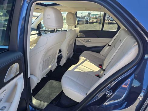 Used 2024 Mercedes-Benz GLE 450e 4MATIC image 18