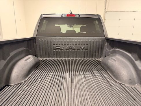Used 2022 RAM 1500 Big Horn image 10
