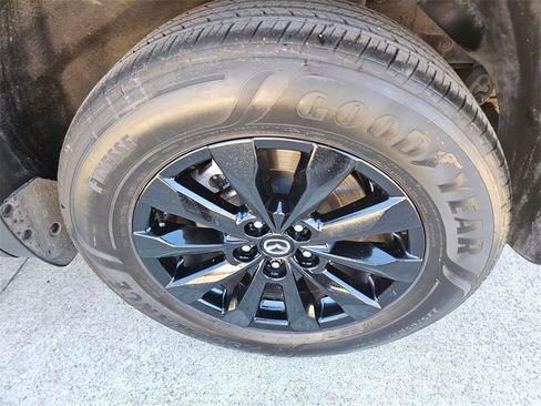 Used 2025 MAZDA CX-50 AWD 2.5 S w/ Premium Package image 25