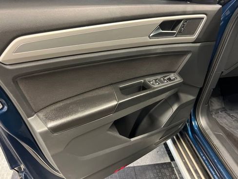 Used 2018 Volkswagen Atlas S image 5