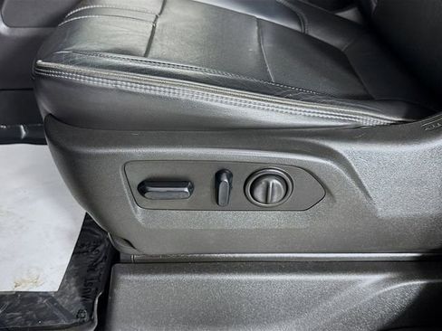 Used 2021 Chevrolet Silverado 1500 High Country w/ Technology Package image 20