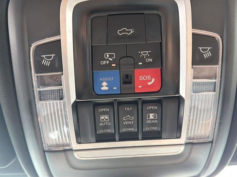 Used 2022 RAM 3500 Limited image 18