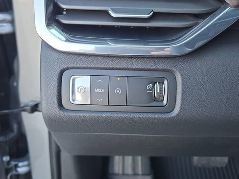 New 2026 GMC Acadia Denali w/ Super Cruise Package FWD image 24