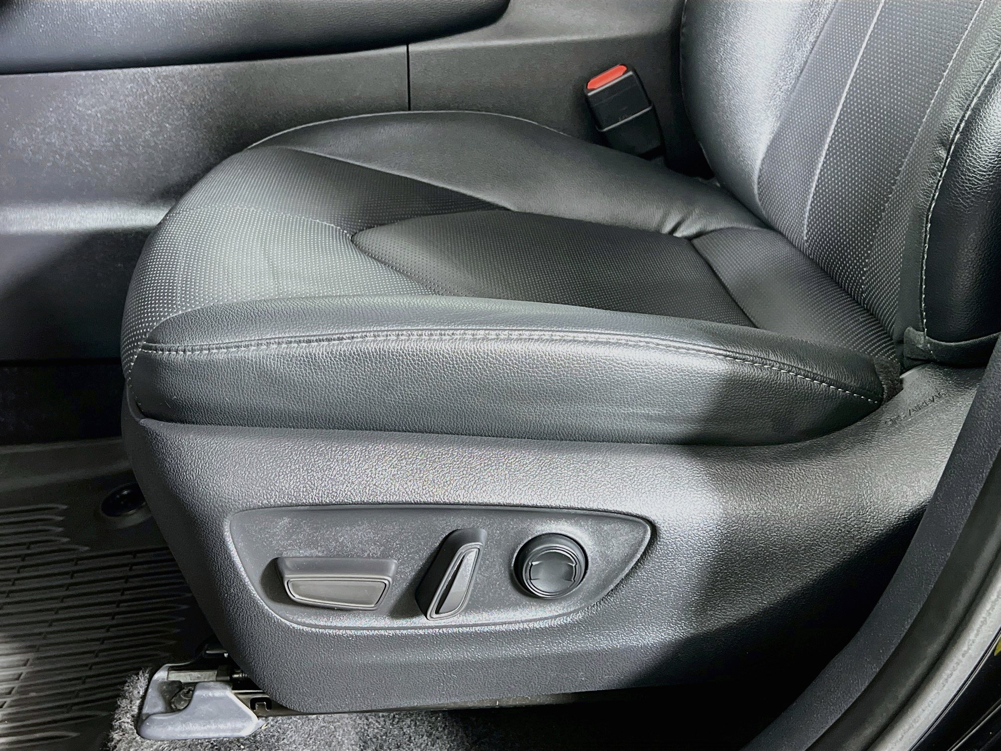 Certified 2025 Toyota Grand Highlander AWD image 21