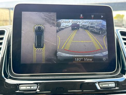 Used 2019 Mercedes-Benz GLE 400 4MATIC w/ Premium 1 Package image 17