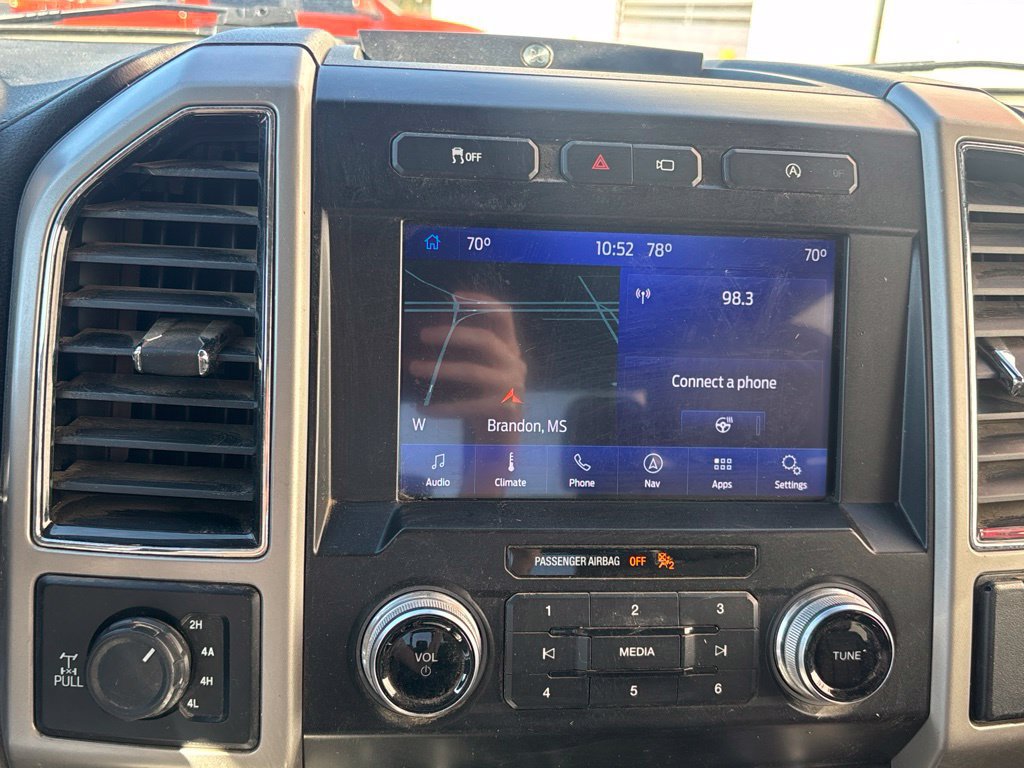 Used 2020 Ford F150 Lariat w/ Equipment Group 502A Luxury AWD/4WD image 14