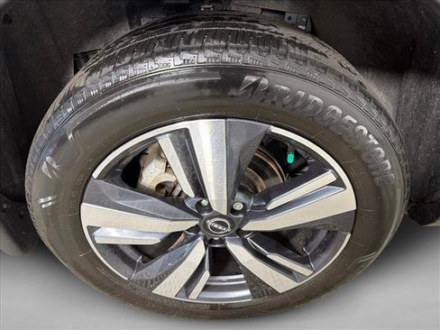 Used 2023 Nissan Rogue SL w/ SL Premium Package AWD/4WD image 19