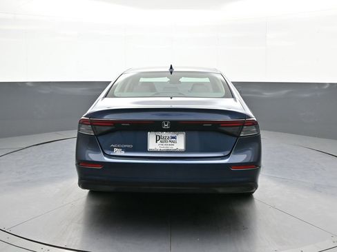 Certified 2023 Honda Accord EX image 7