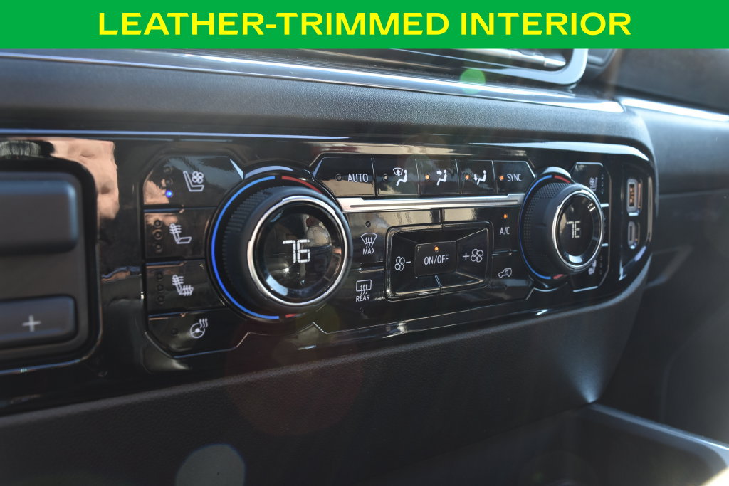 Used 2025 Chevrolet Silverado 1500 High Country AWD/4WD image 22