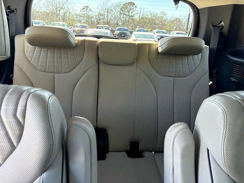 Used 2023 Hyundai Palisade Limited image 41