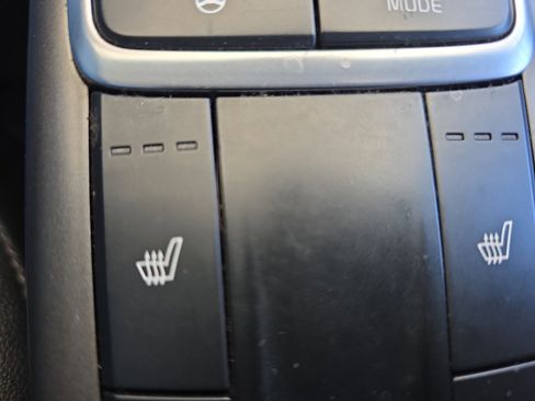 Used 2020 Kia Optima SE image 21