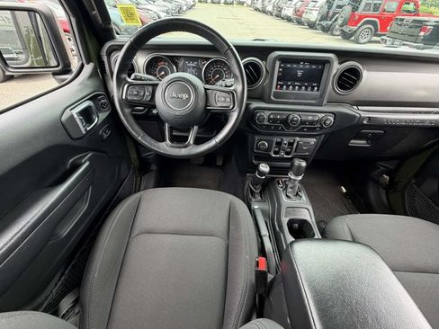 Certified 2022 Jeep Wrangler Unlimited Sport AWD/4WD image 23