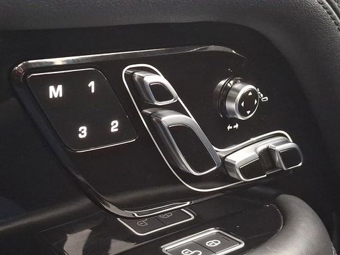 Used 2019 Land Rover Range Rover Supercharged image 27