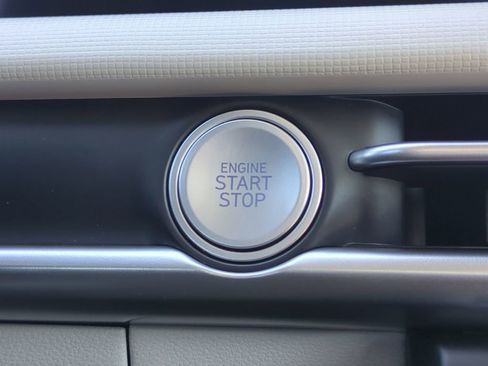 New 2026 Hyundai Tucson SE image 33