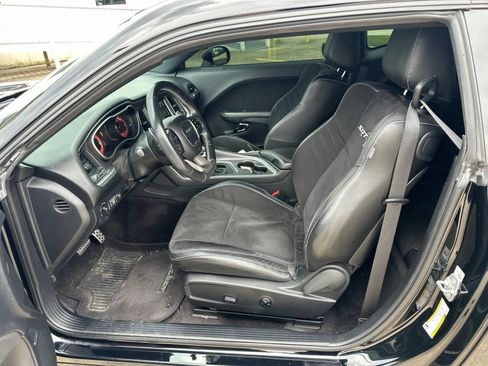 Used 2019 Dodge Challenger SRT Hellcat Redeye RWD image 11