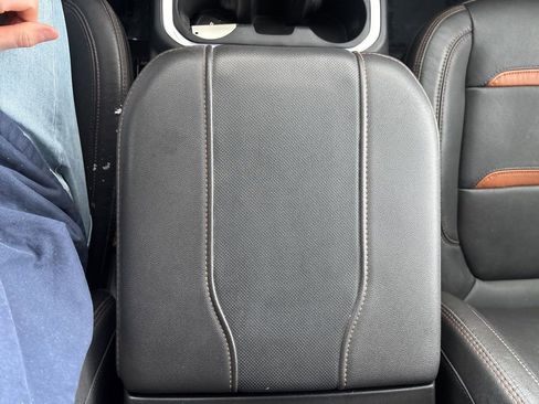 Used 2023 GMC Sierra 2500 AT4 w/ Gooseneck/5TH Wheel Package image 20