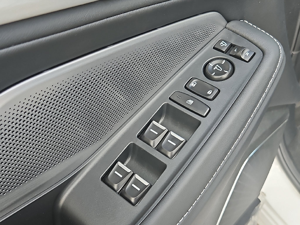 Certified 2026 Acura MDX w/ Technology Package FWD image 19