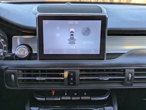 Used 2020 Lincoln Corsair FWD image 18