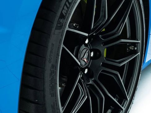 Used 2023 Chevrolet Corvette Z06 image 16