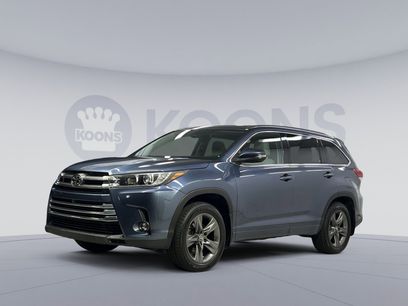 Used 2019 Toyota Highlander Limited Platinum