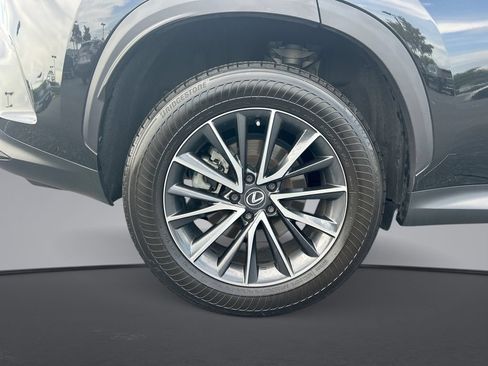 Used 2024 Lexus NX 250 FWD w/ Towing Package (2000 Lbs) image 29