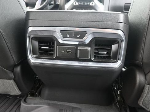Used 2019 GMC Sierra 1500 SLT w/ SLT Premium Plus Package AWD/4WD image 32