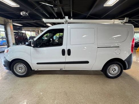 Used 2021 RAM ProMaster City Tradesman FWD image 4