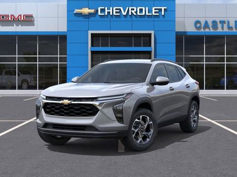 New 2026 Chevrolet Trax LT w/ LT Convenience Package image 7