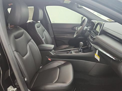 New 2026 Jeep Compass Limited AWD/4WD image 30