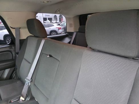 Used 2012 Chevrolet Tahoe LS w/ Convenience Package RWD image 16