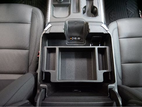 New 2025 Chevrolet Silverado 1500 RST w/ Z71 Off-Road Package AWD/4WD image 25